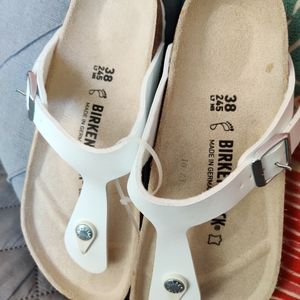 NWT leather Birkenstock Gizeh thong sandal